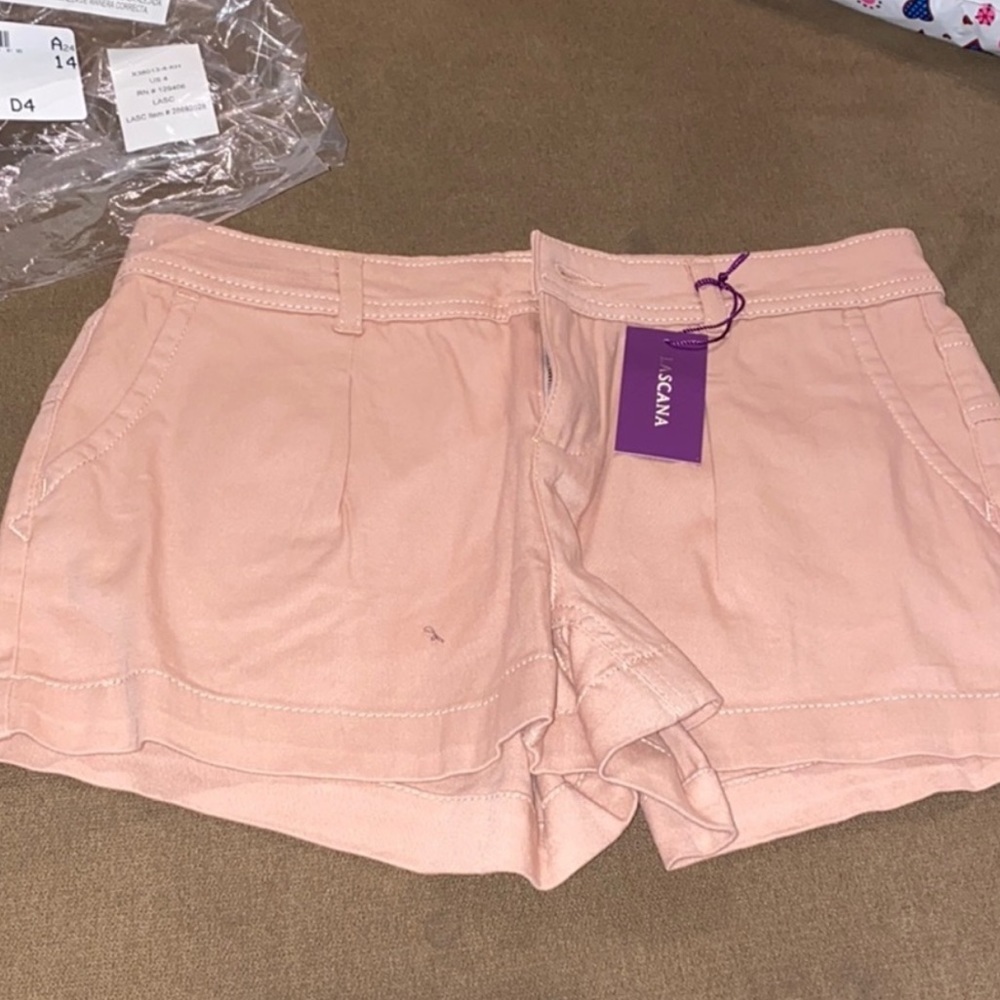 CASUAL CUFF SHORTS
Style #X37002